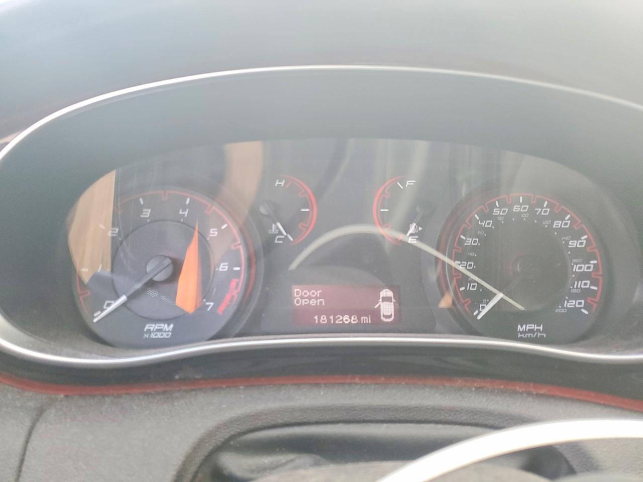 2014 Dodge Dart Sxt - zdjęcie 9