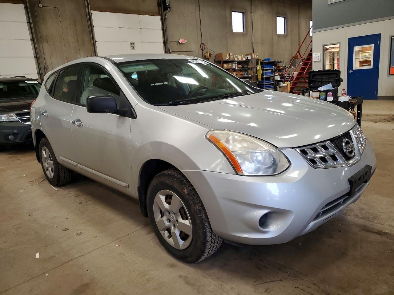 2013 Nissan Rogue S - zdjęcie 4