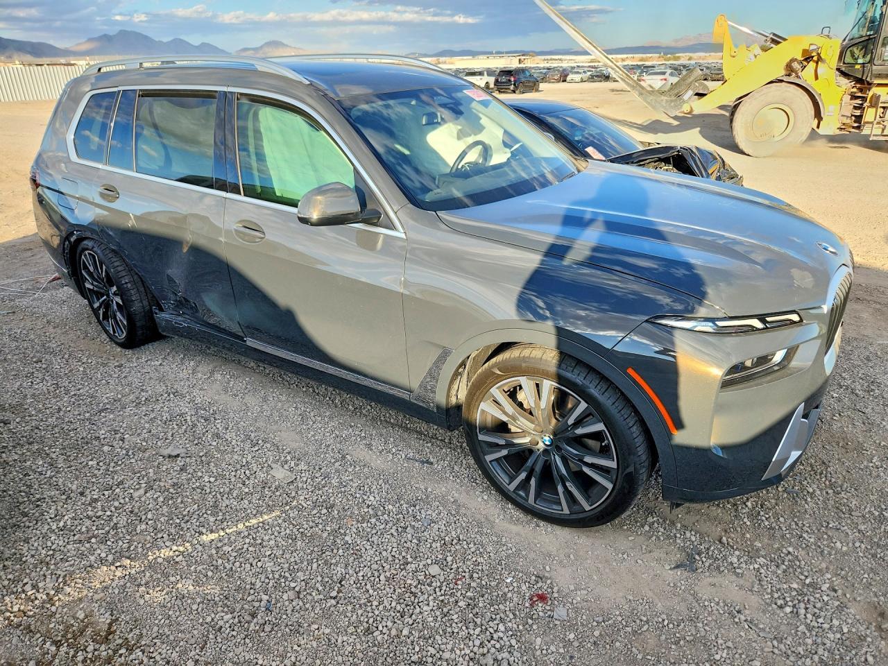 2025 BMW X7 xDrive40I - zdjęcie 4