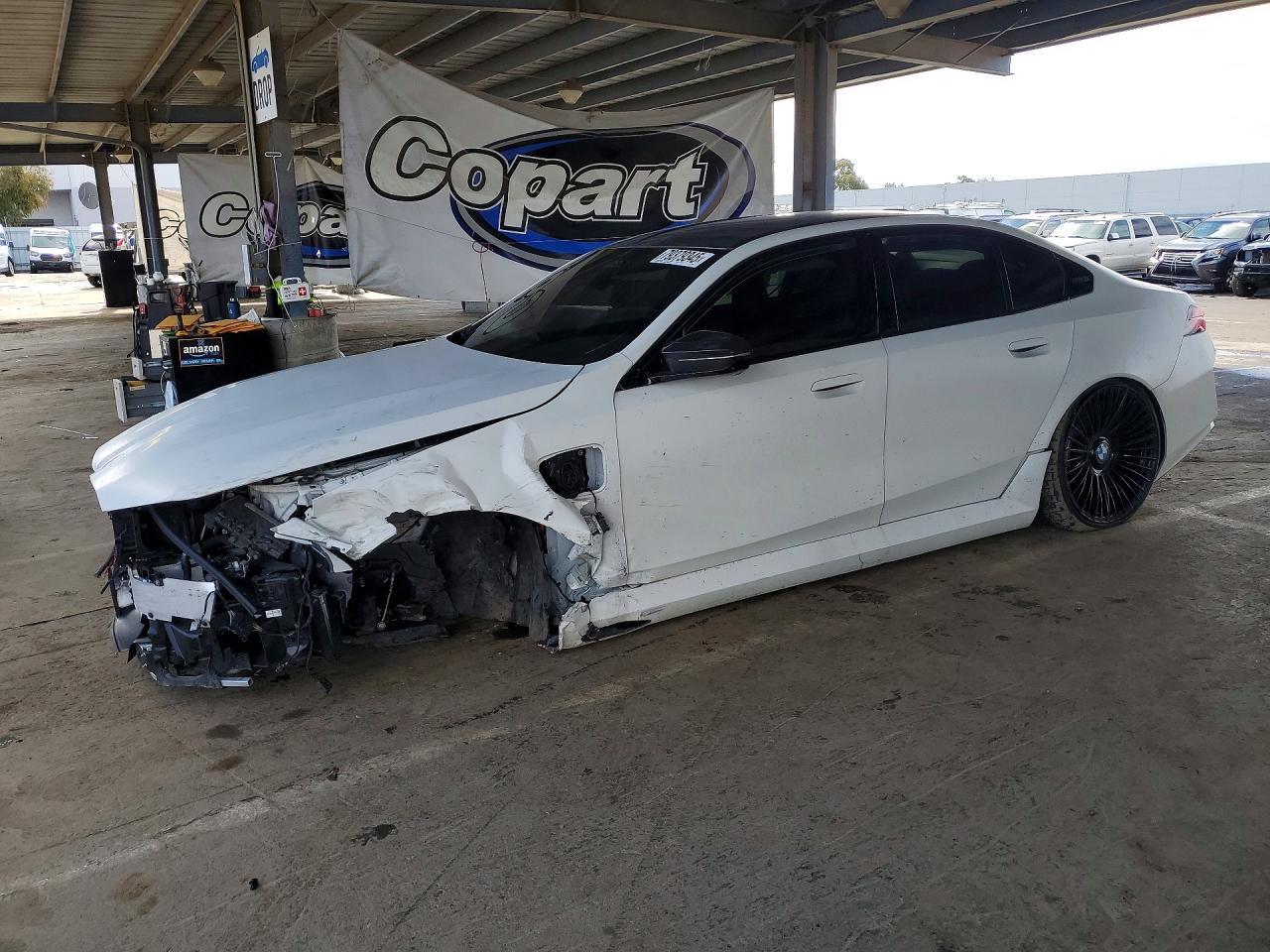 BMW M5 - zdjęcie 1
