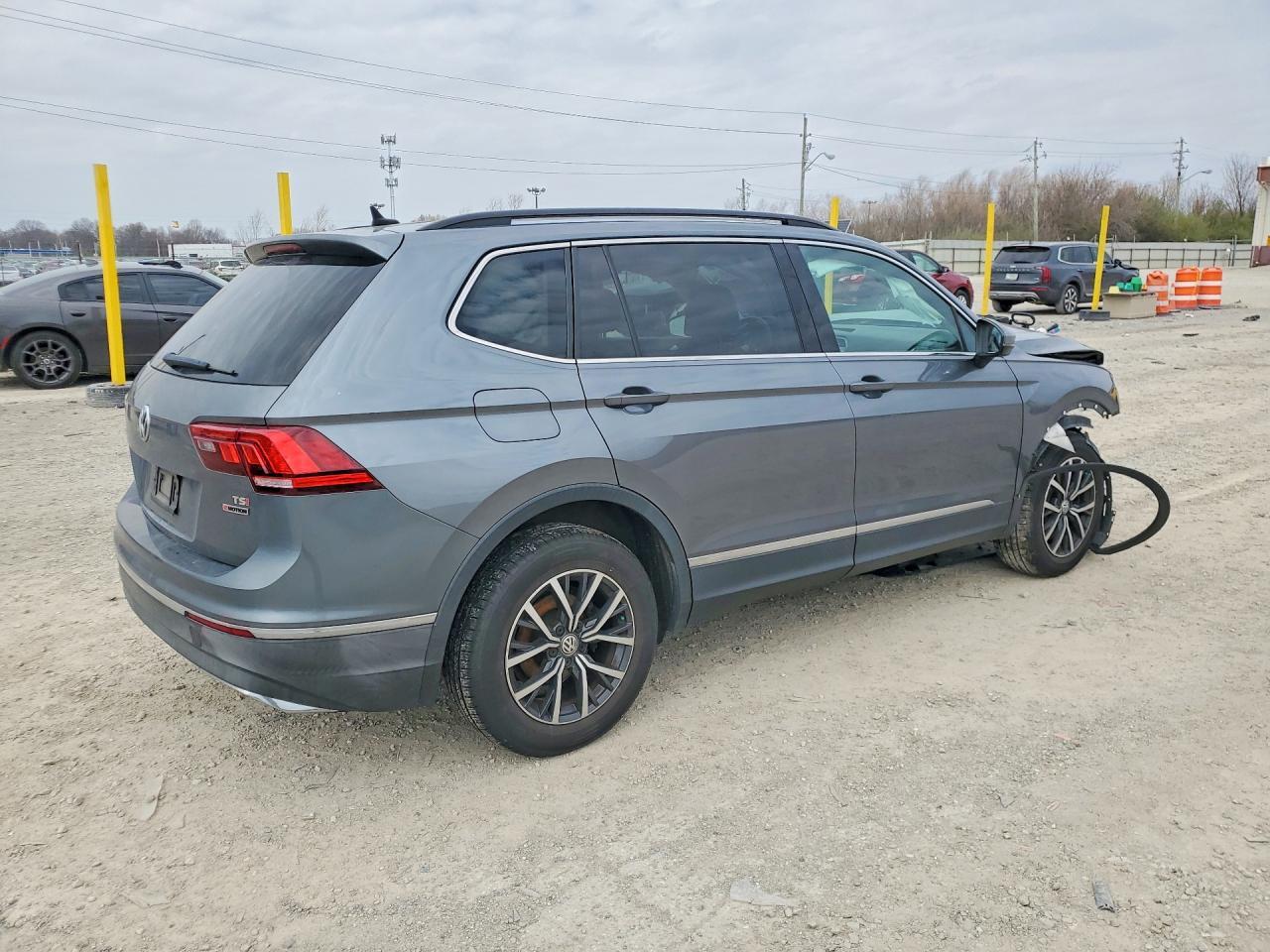2018 Volkswagen Tiguan Se, 4Motion Sel - zdjęcie 3