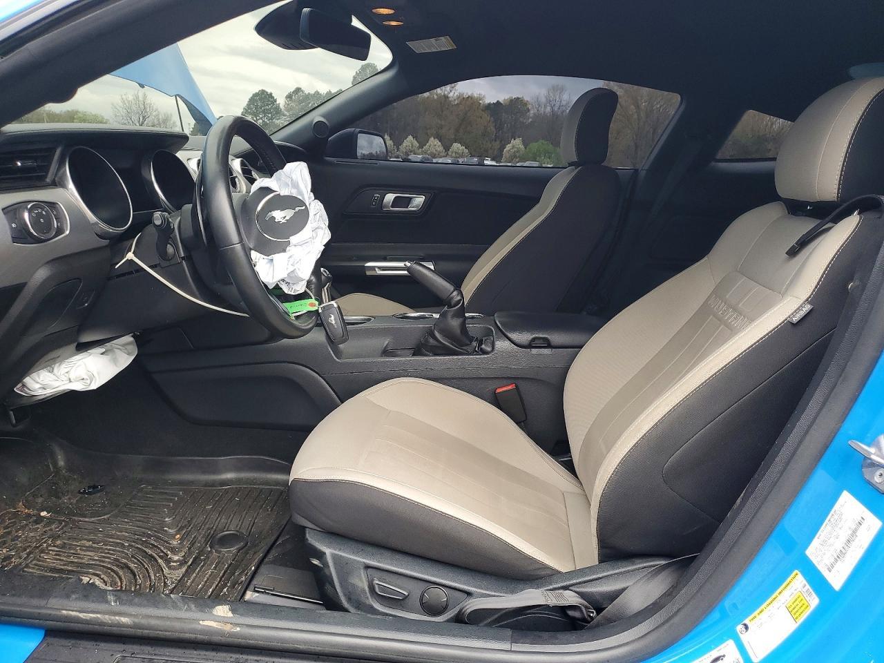 2022 Ford Mustang Gt - zdjęcie 7