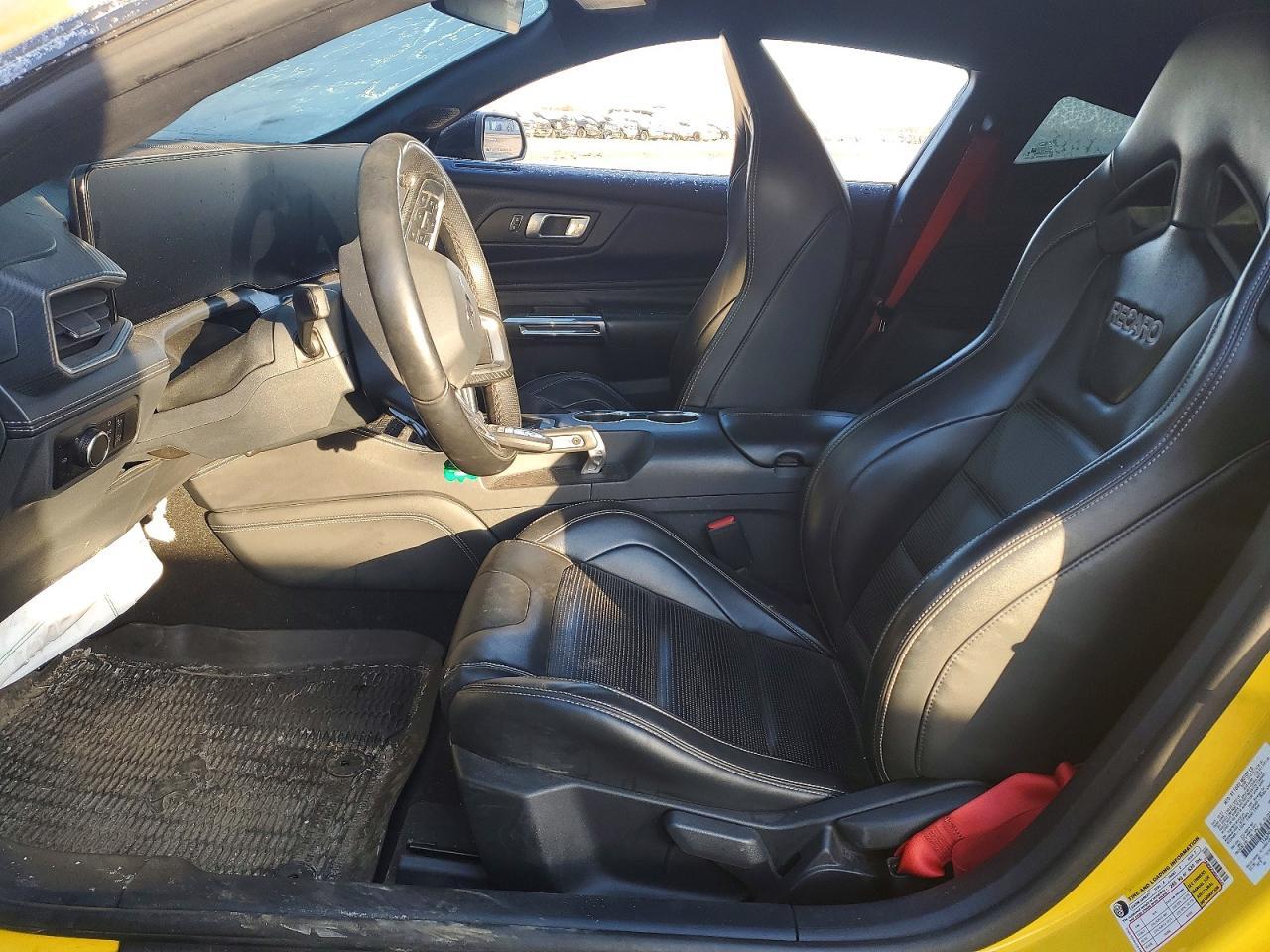 2024 Ford Mustang Gt - zdjęcie 7