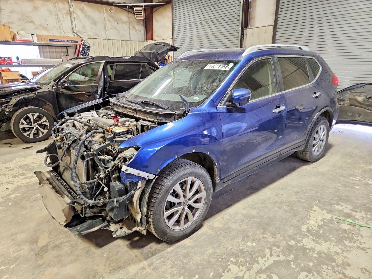 2018 Nissan Rogue Sv - zdjęcie główne