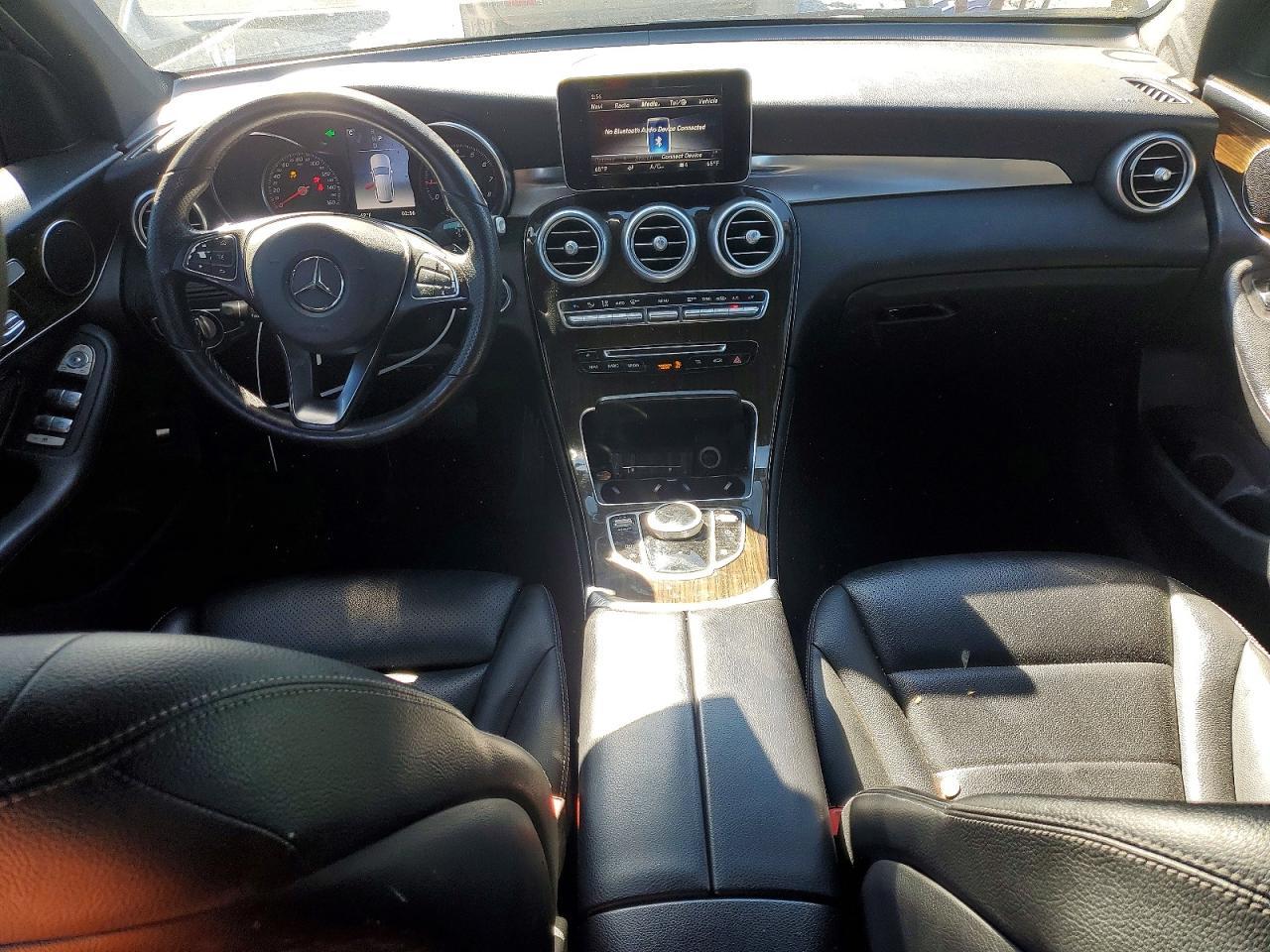 2019 Mercedes-Benz Glc 300 - zdjęcie 8