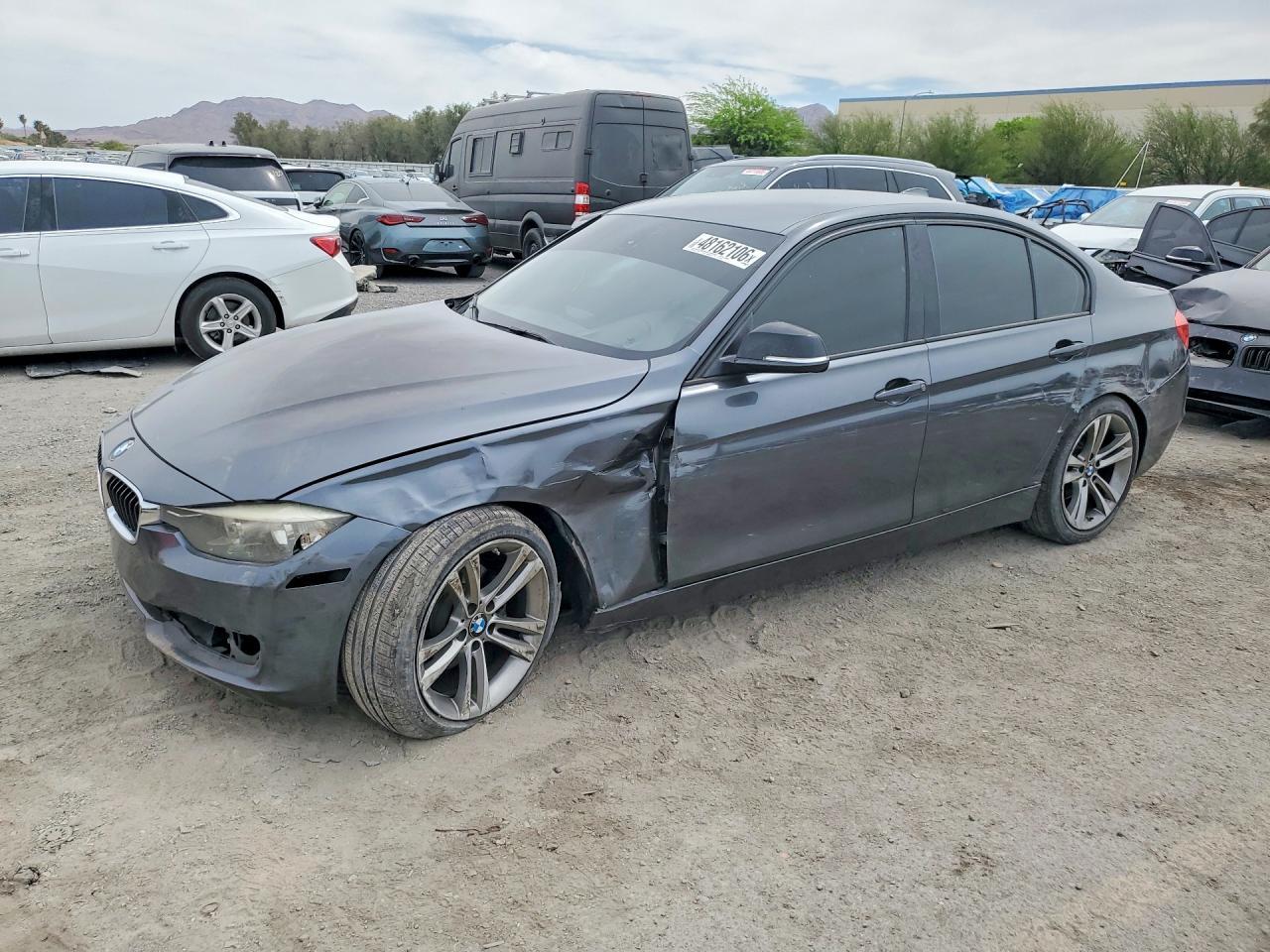 2013 BMW 328 I Sulev - zdjęcie główne