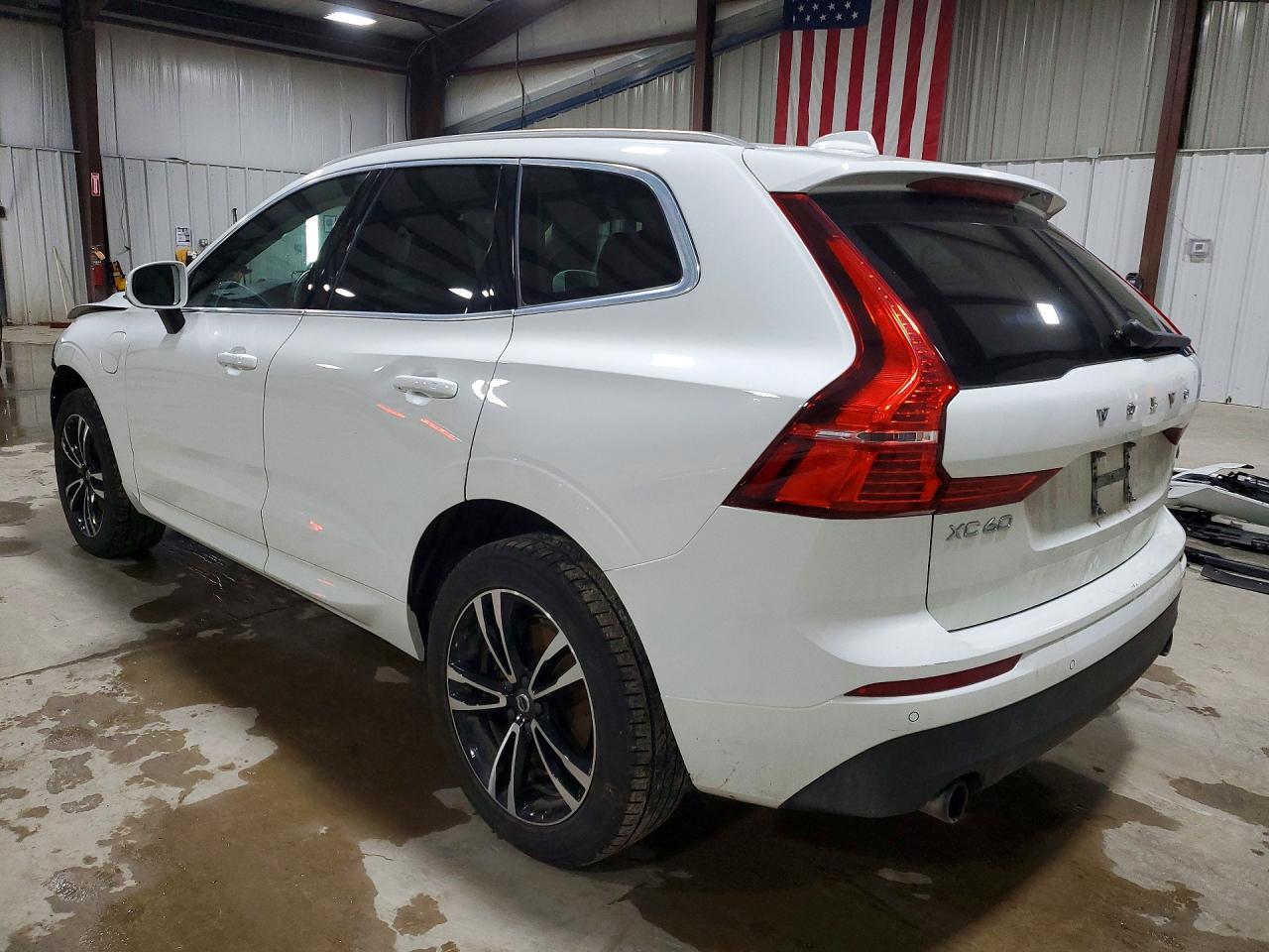 2020 Volvo Xc60 T8 Momentum - zdjęcie 2
