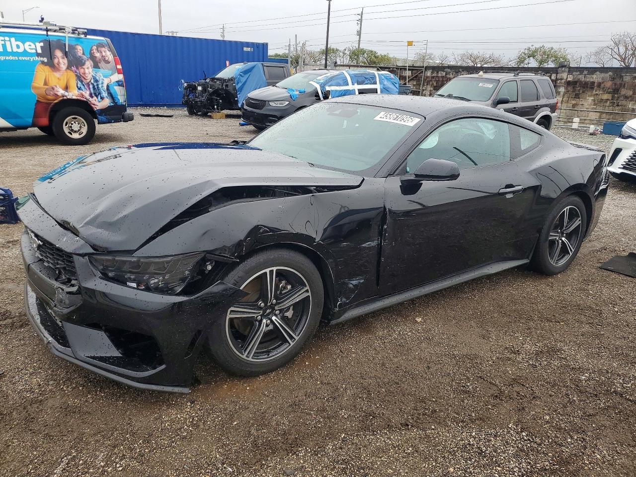 2025 Ford Mustang - zdjęcie główne