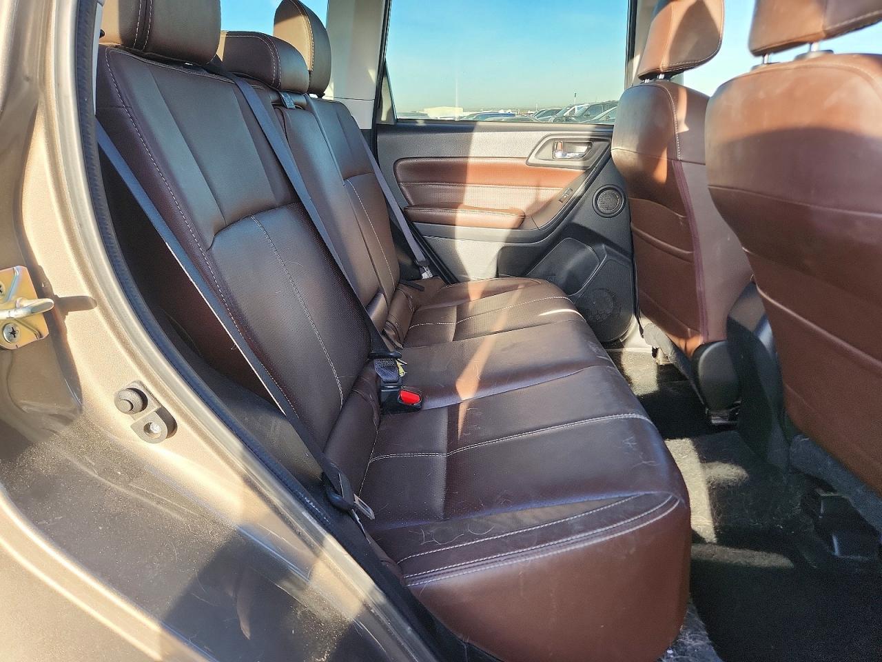 2017 Subaru Forester 2.0Xt Touring - zdjęcie 11