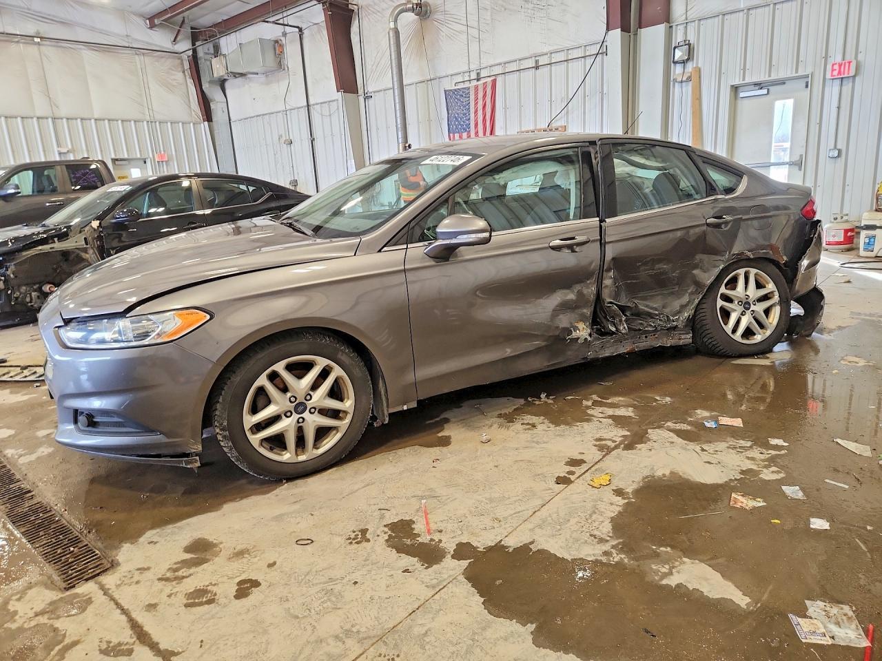 2014 Ford Fusion Se - zdjęcie główne