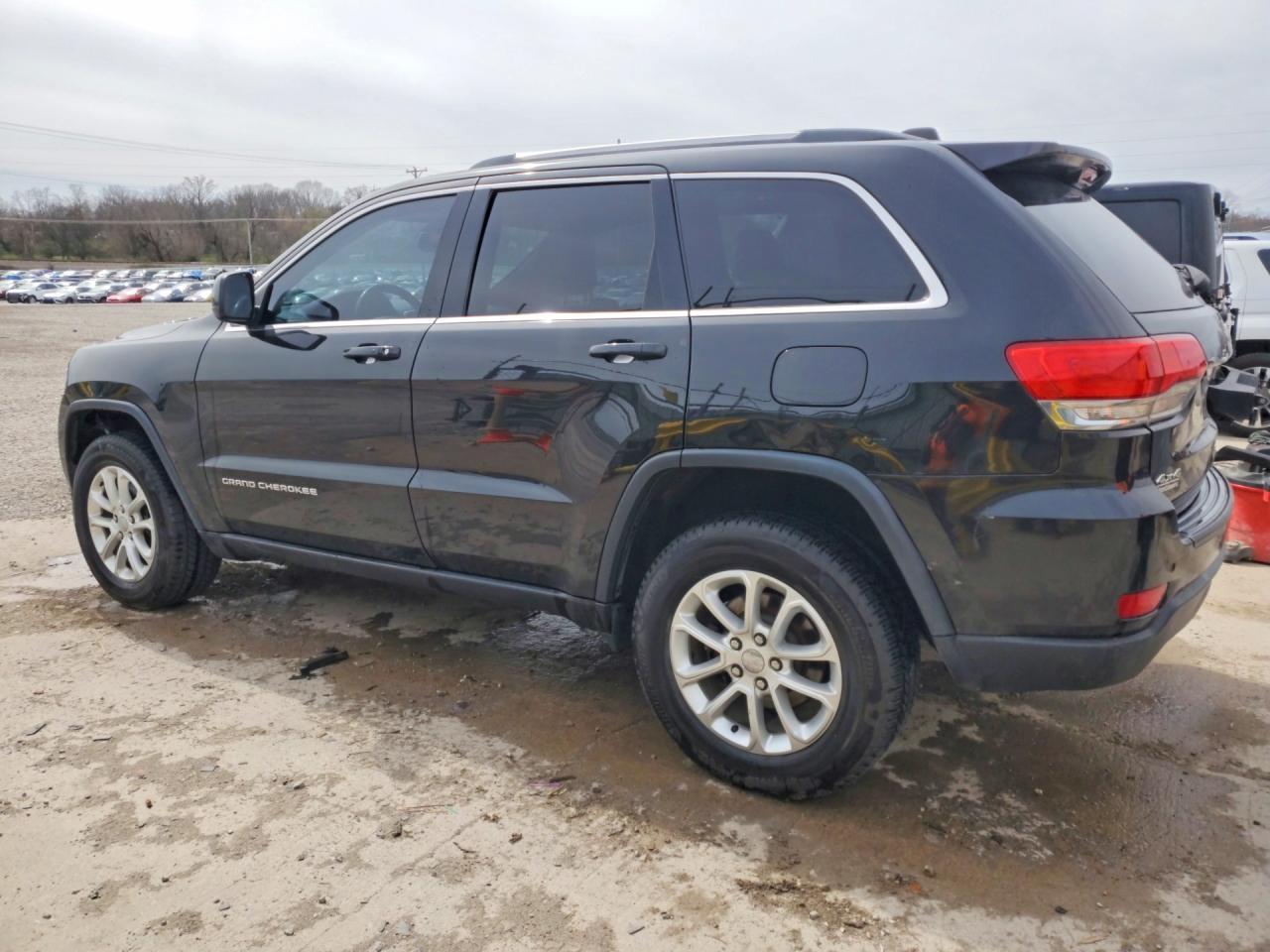 2015 Jeep Grand Cherokee Laredo - zdjęcie 2