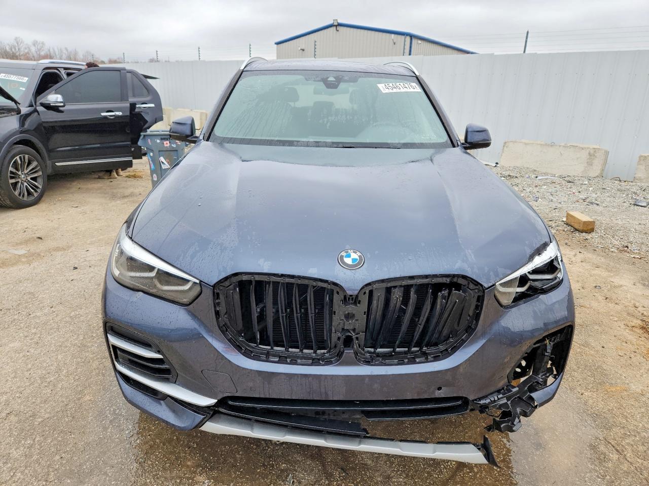 2022 BMW X5 xDrive40I - zdjęcie 5