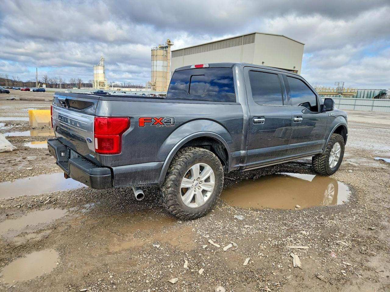 2020 Ford F150 Supercrew - zdjęcie 3