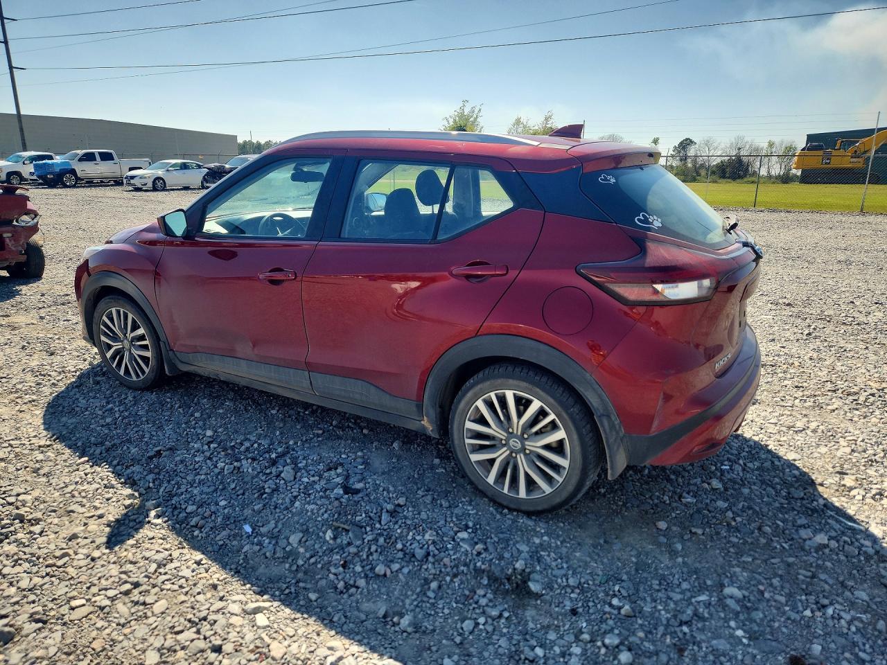 2021 Nissan Kicks Sv - zdjęcie 2