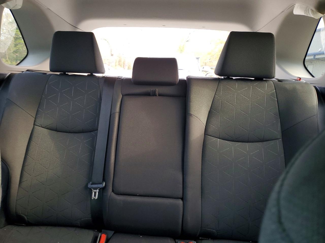 2021 Toyota Rav4 Hybrid Xle - zdjęcie 10