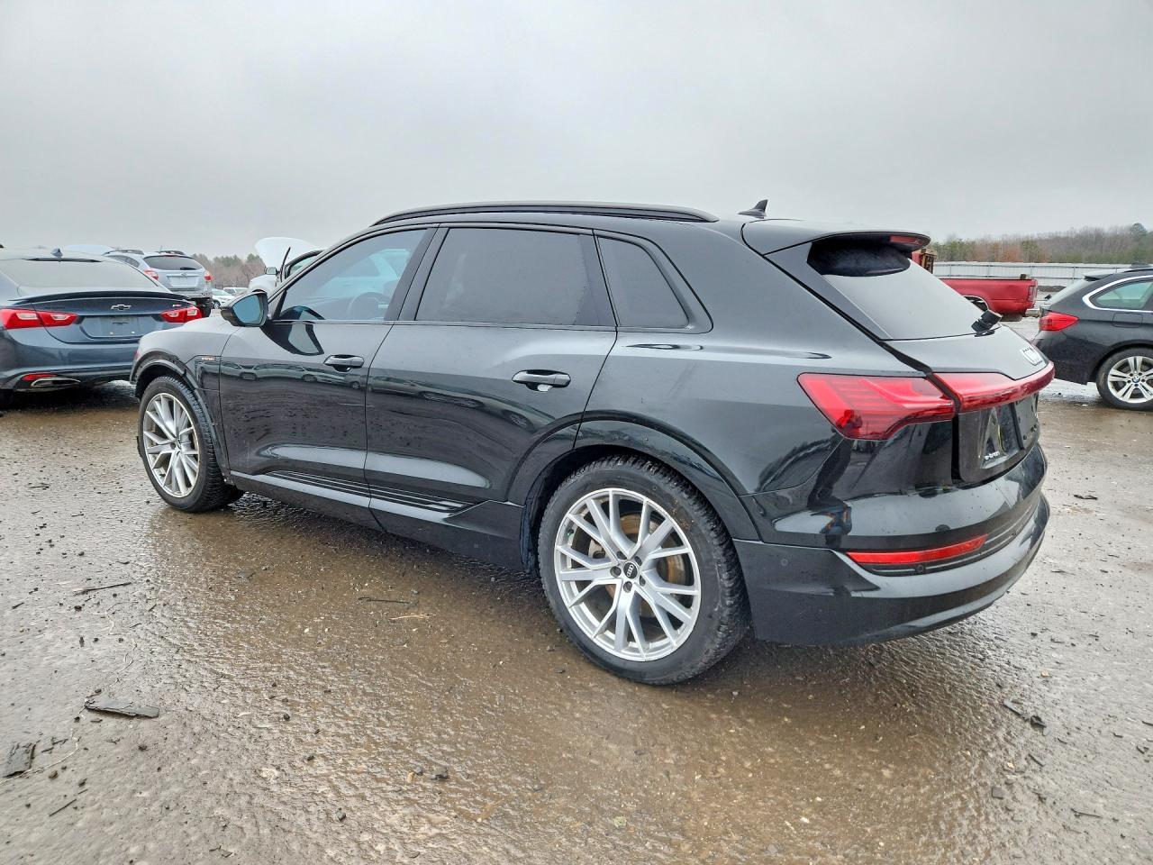 2021 Audi E-Tron Prestige - zdjęcie 2