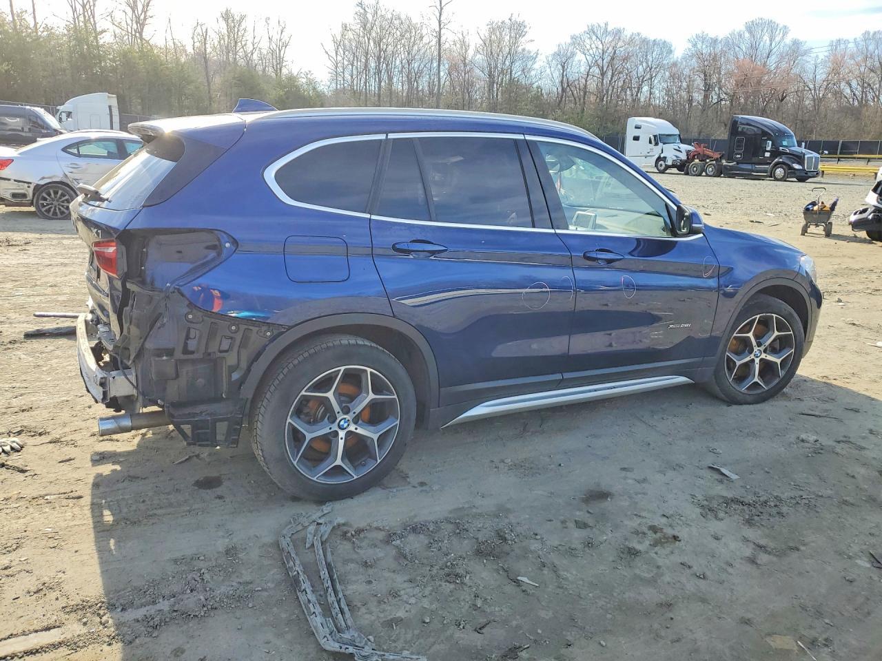 2018 BMW X1 xDrive28I - zdjęcie 3