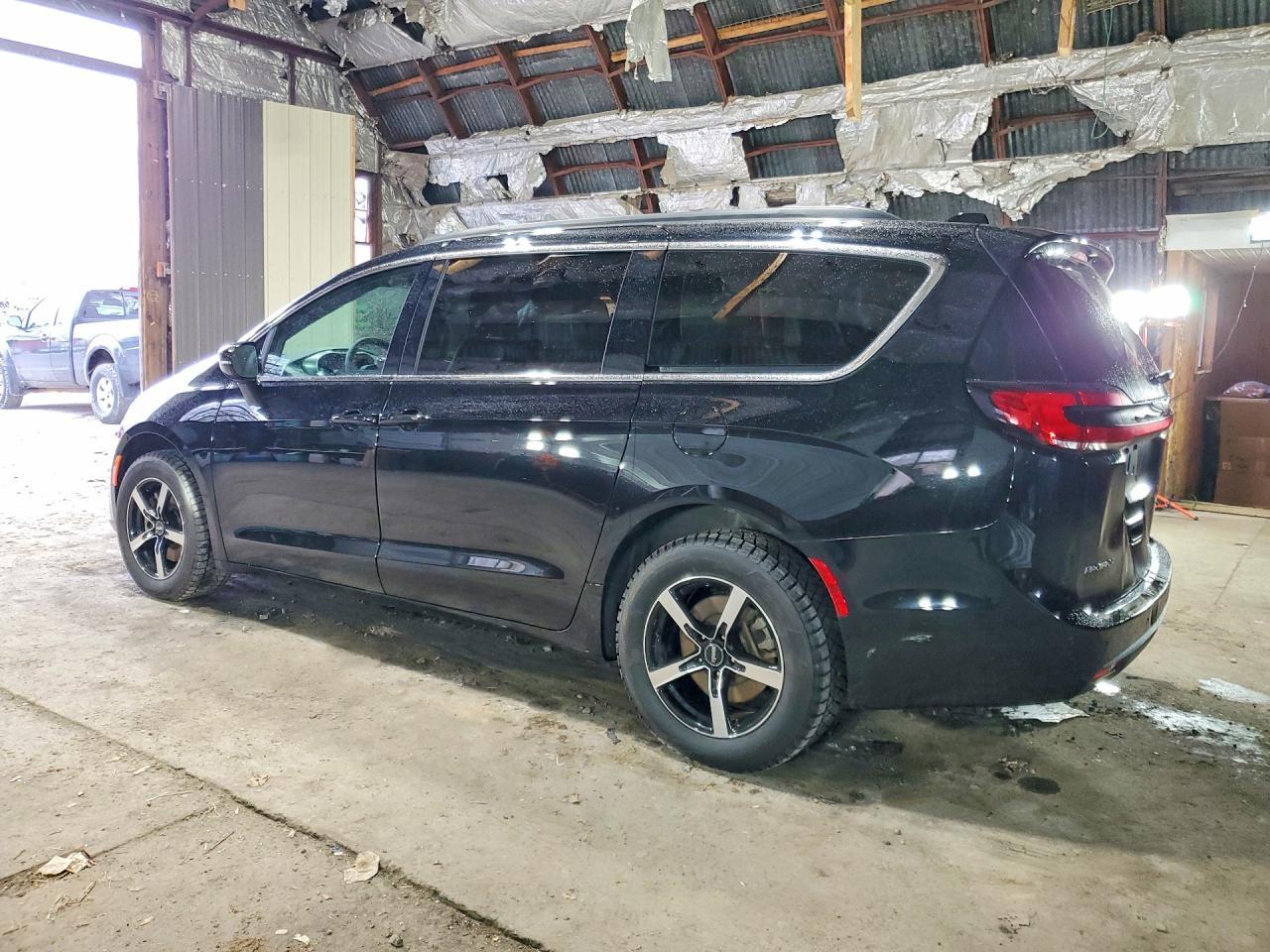 2025 Chrysler Pacifica Select - zdjęcie 2
