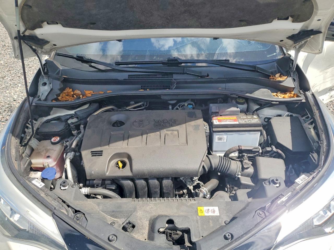 2020 Toyota C-Hr Xle - zdjęcie 12