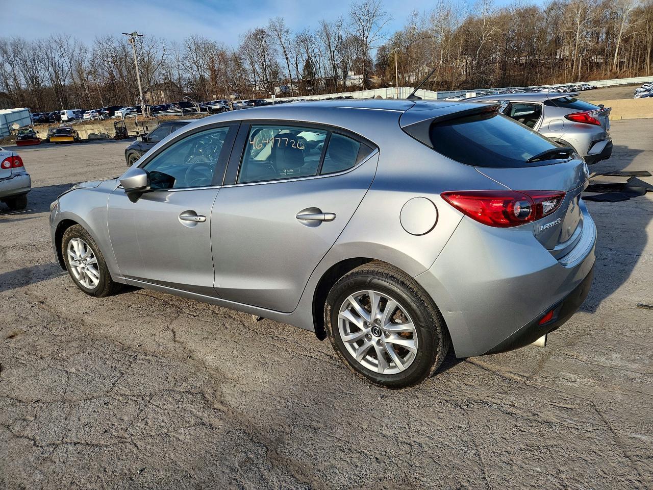 2015 Mazda 3 Touring - zdjęcie 2