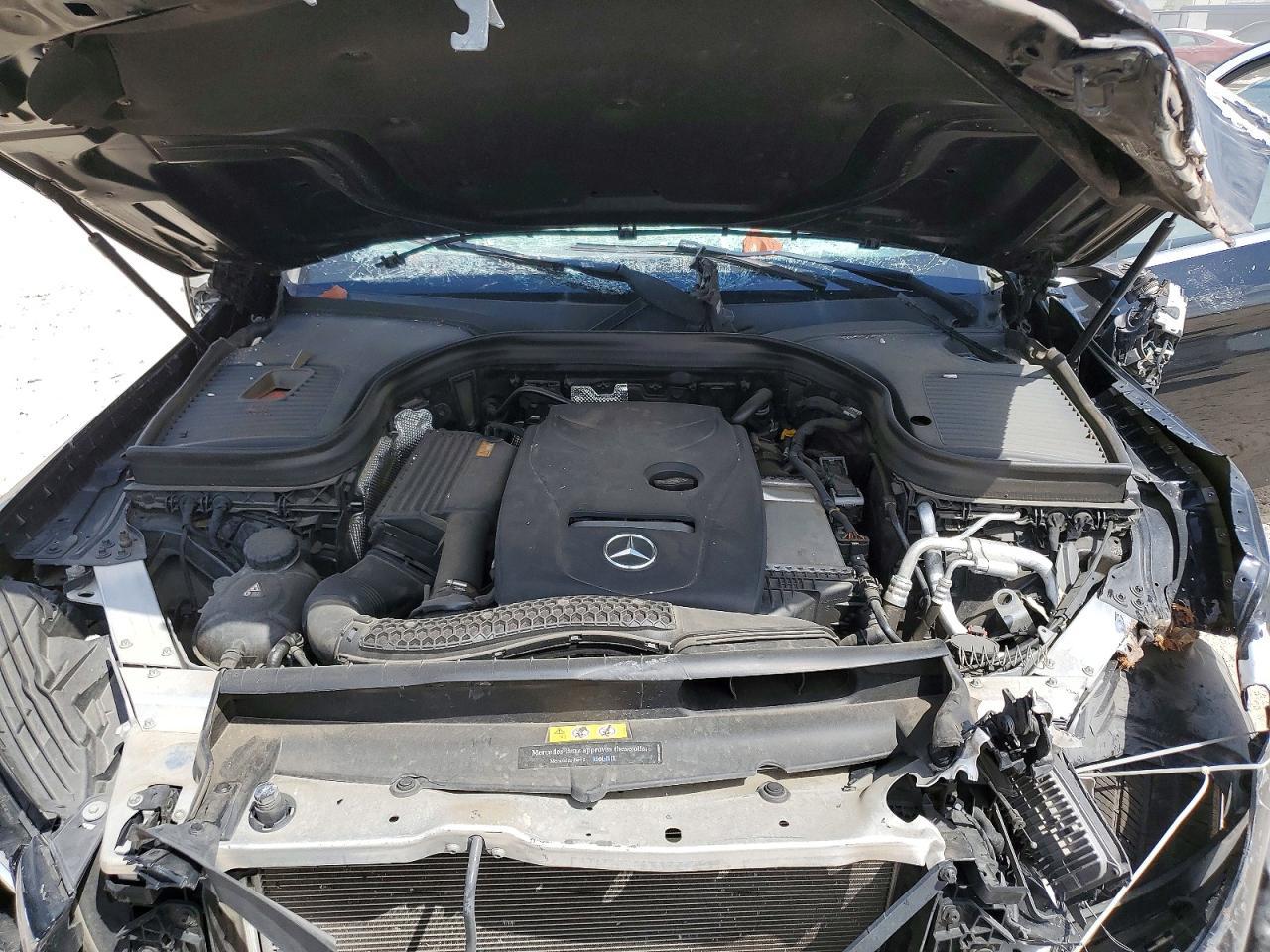 2017 Mercedes-Benz Glc 300 - zdjęcie 12