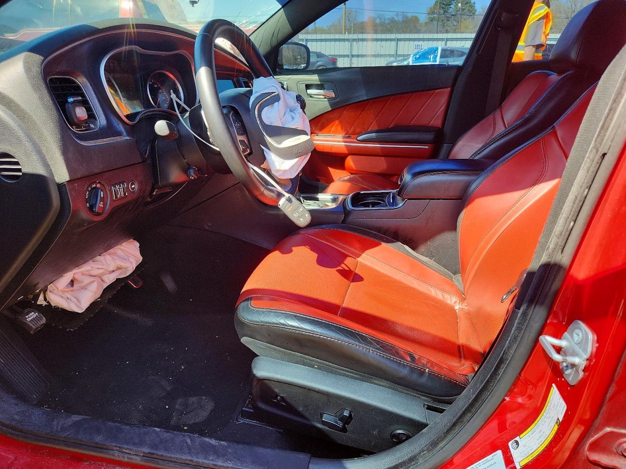 2016 Dodge Charger R - zdjęcie 7