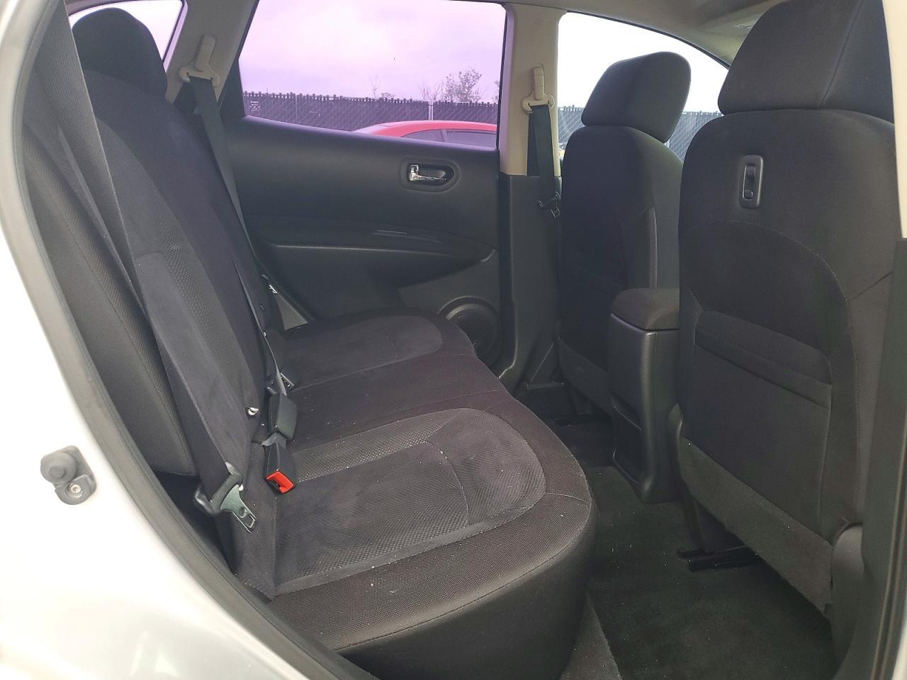 2014 Nissan Rogue Select S - zdjęcie 11