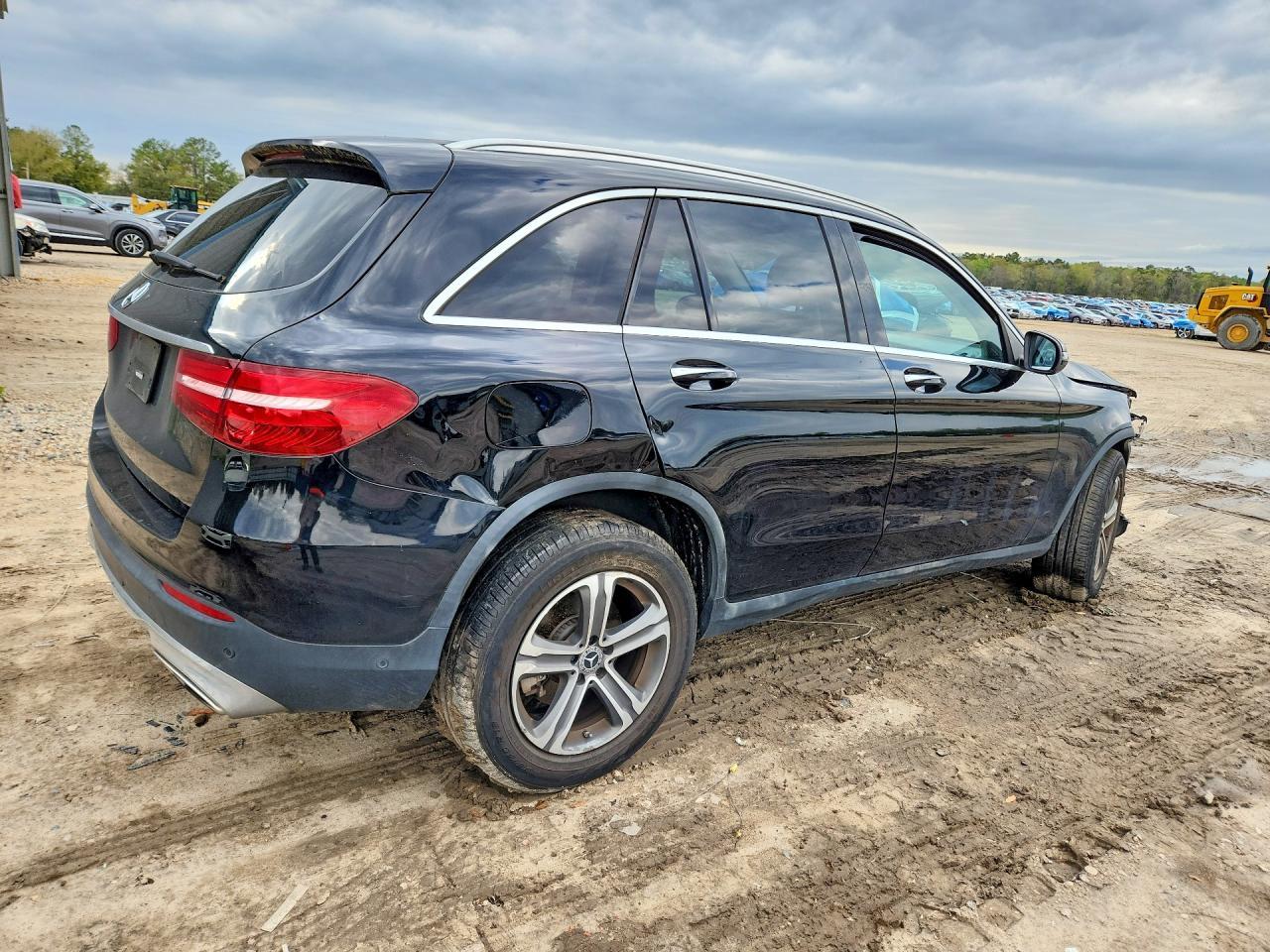 2018 Mercedes-Benz Glc 300 - zdjęcie 3