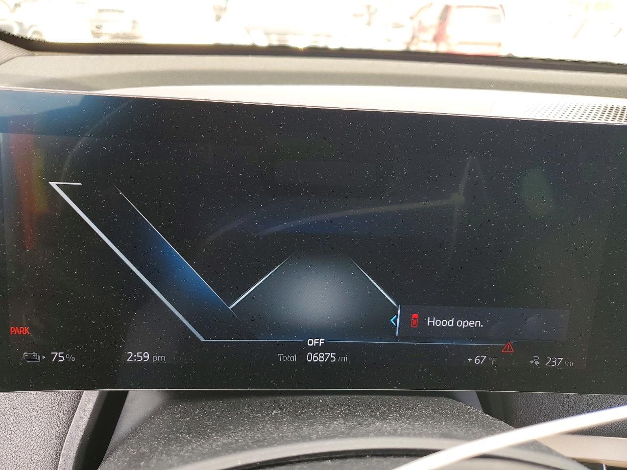 2025 BMW Ix xDrive50 - zdjęcie 9