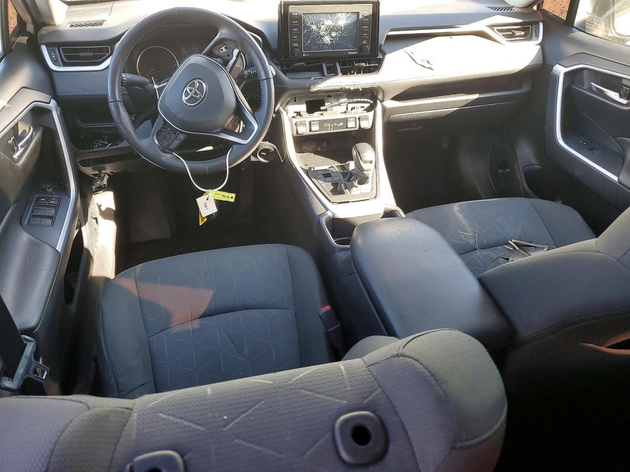 2022 Toyota Rav4 Xle - zdjęcie 8