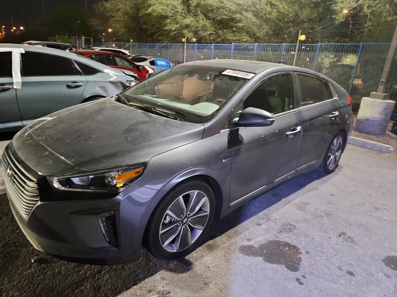 2019 Hyundai Ioniq Hybrid Limited - zdjęcie główne