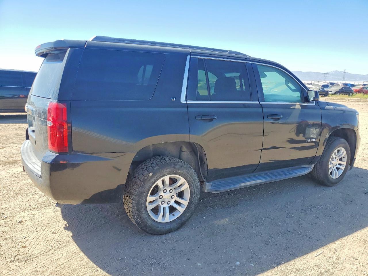 2016 Chevrolet Tahoe K1500 Lt - zdjęcie 3