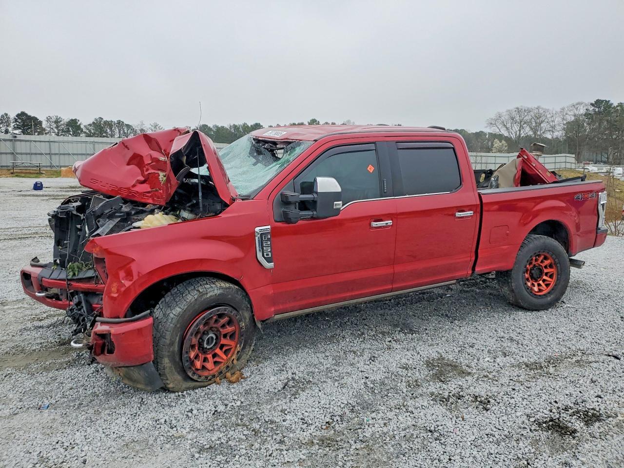 2020 Ford F250 Super Duty - zdjęcie główne