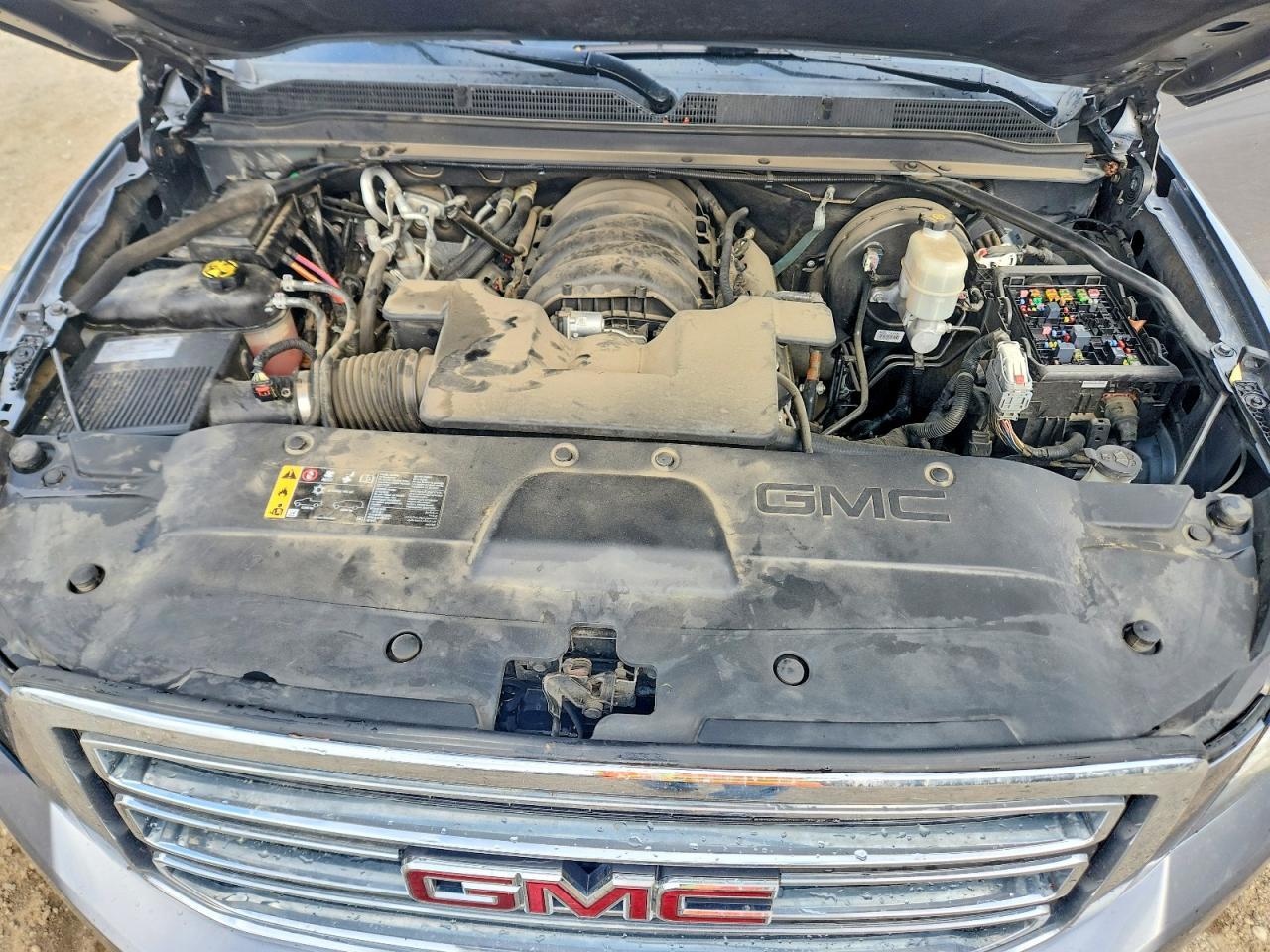 2019 GMC Yukon Slt - zdjęcie 12