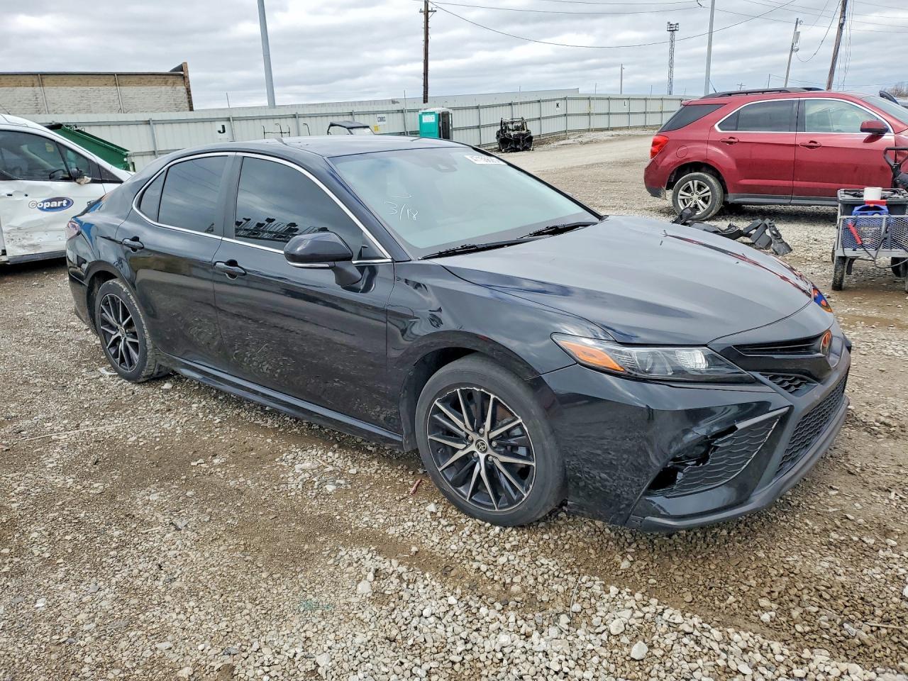 2022 Toyota Camry Se - zdjęcie 4