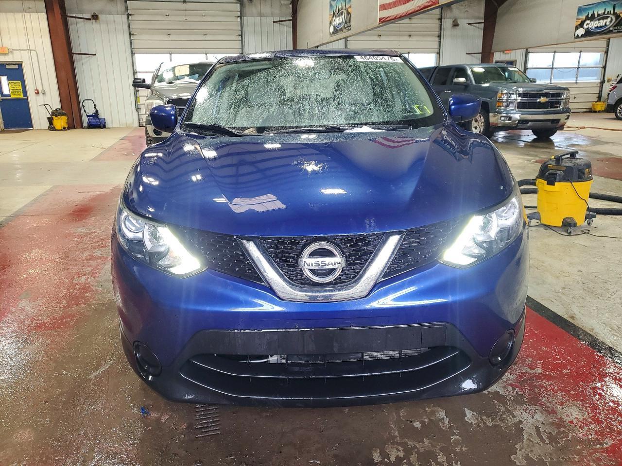 2017 Nissan Rogue Sport S - zdjęcie 5