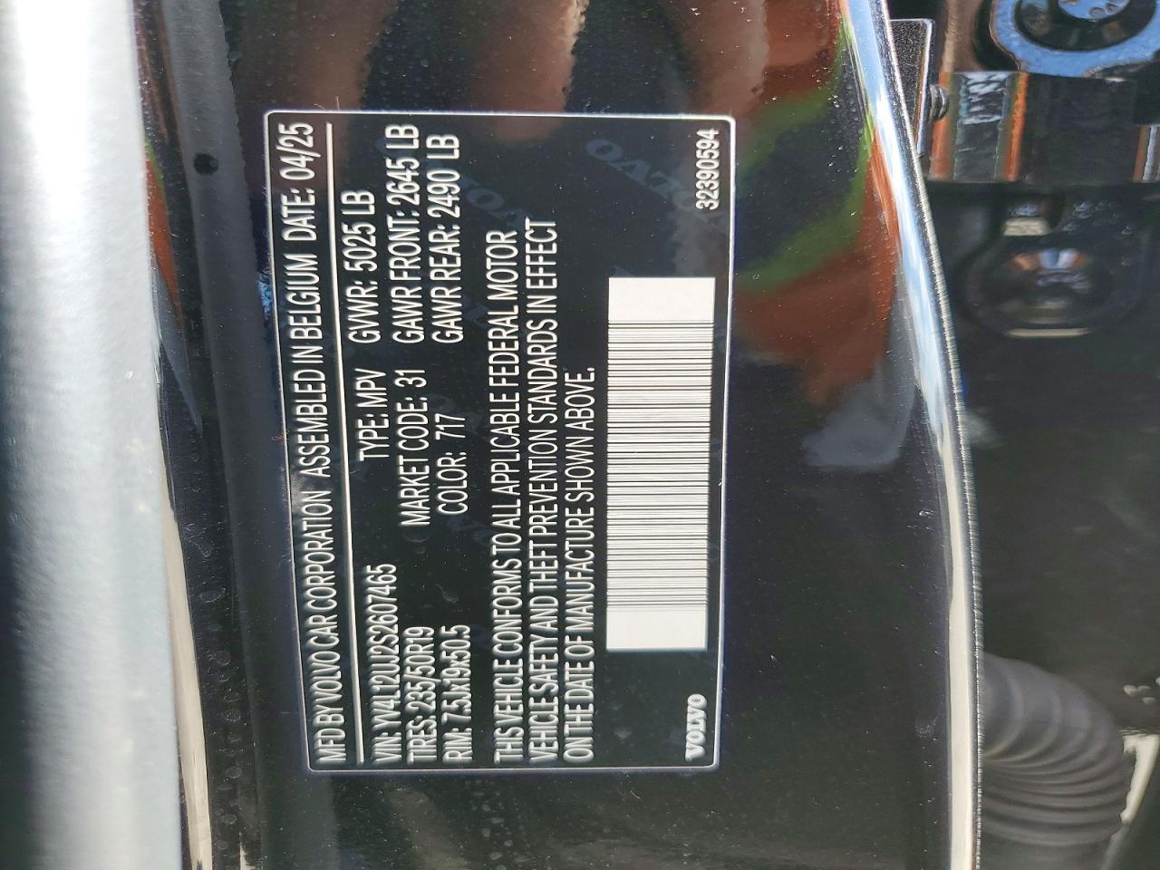 2025 Volvo Xc40 Core - zdjęcie 13