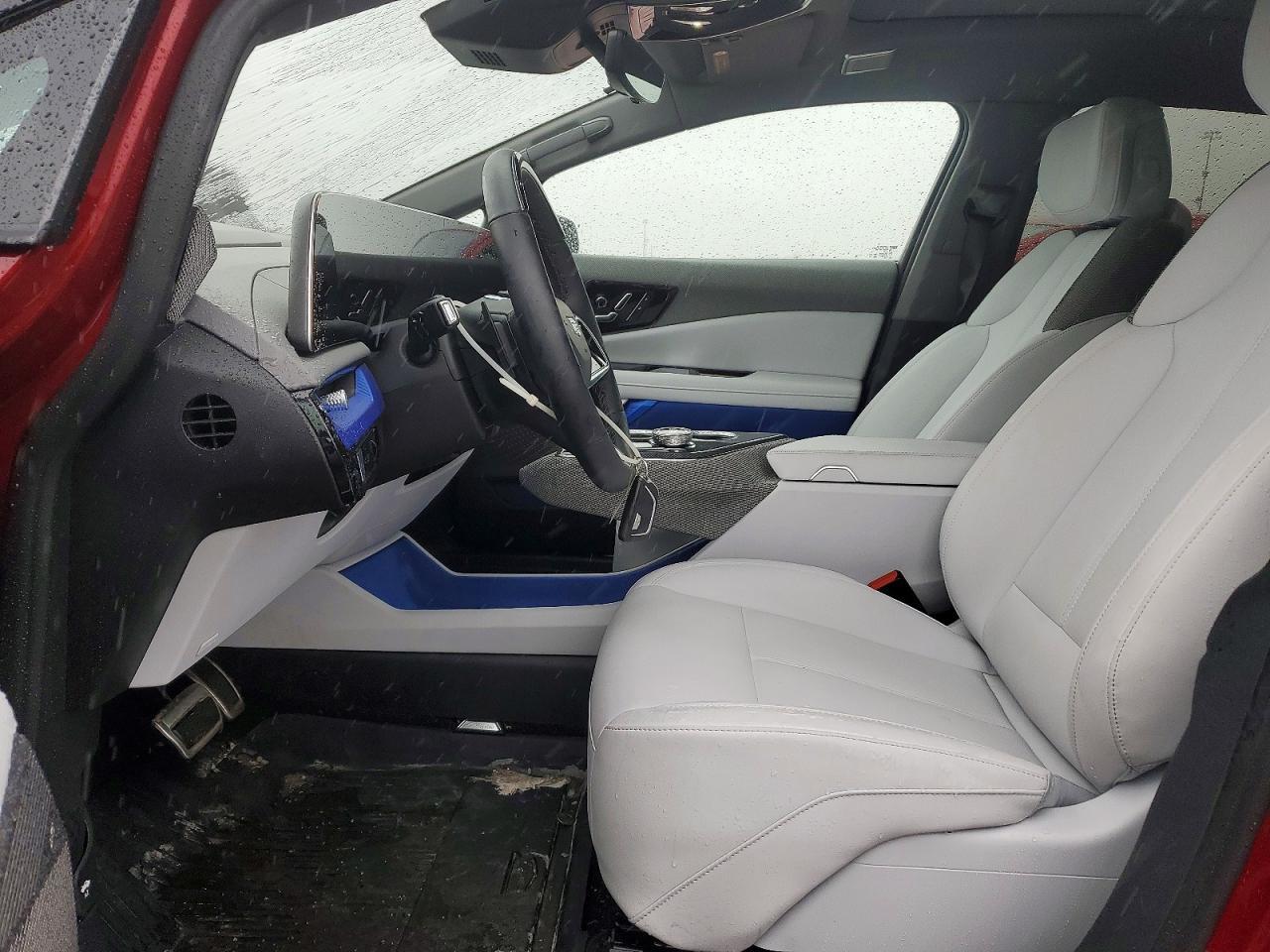 2025 Cadillac Optiq Sport - zdjęcie 7