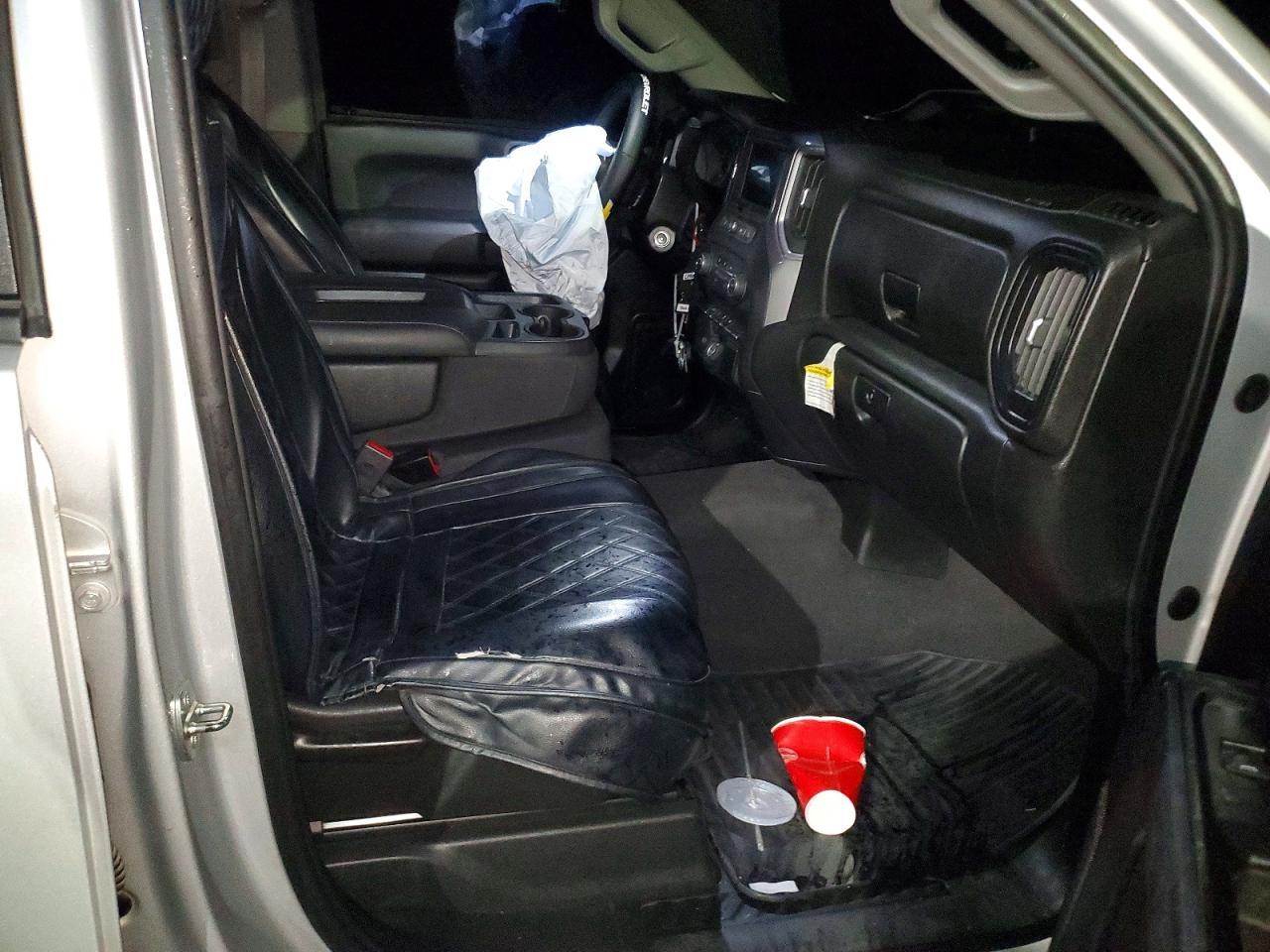 2020 Chevrolet Silverado C1500 Heavy Duty - zdjęcie 13