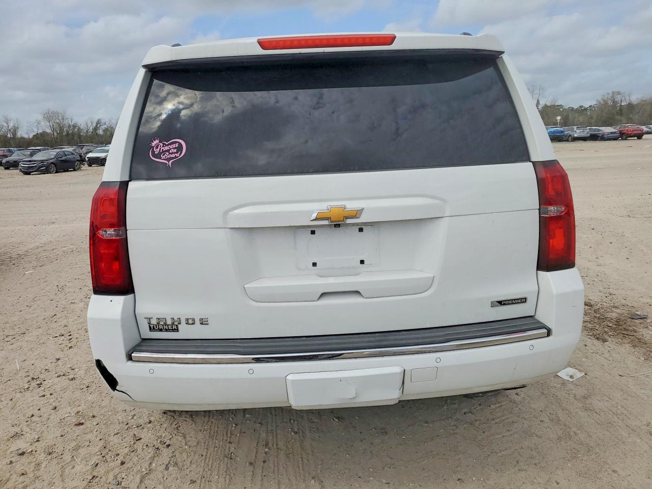 2018 Chevrolet Tahoe C1500 Premier - zdjęcie 6