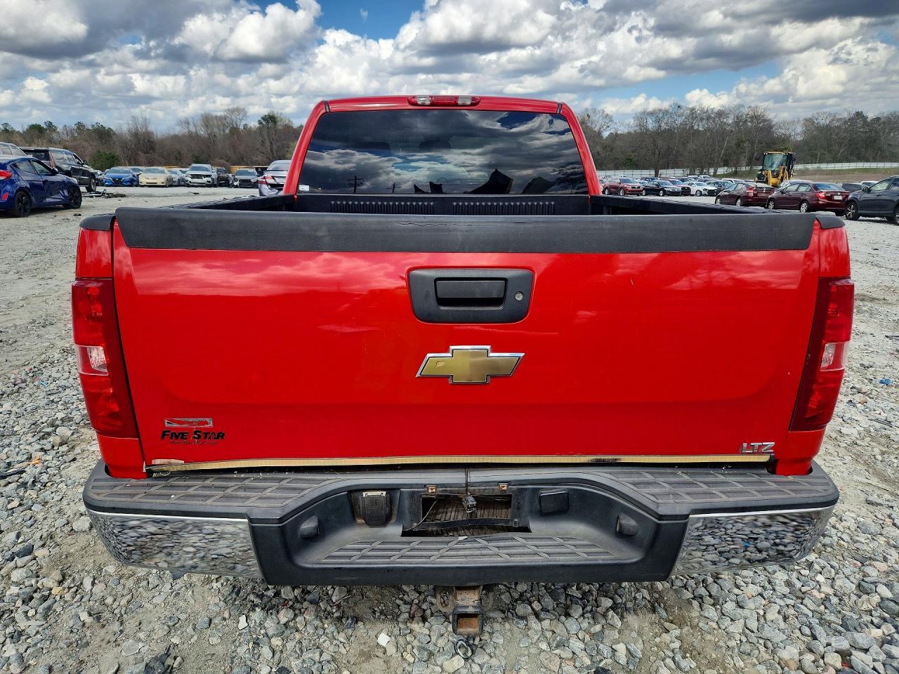 2025 Chevrolet Silverado C1500 - zdjęcie 6