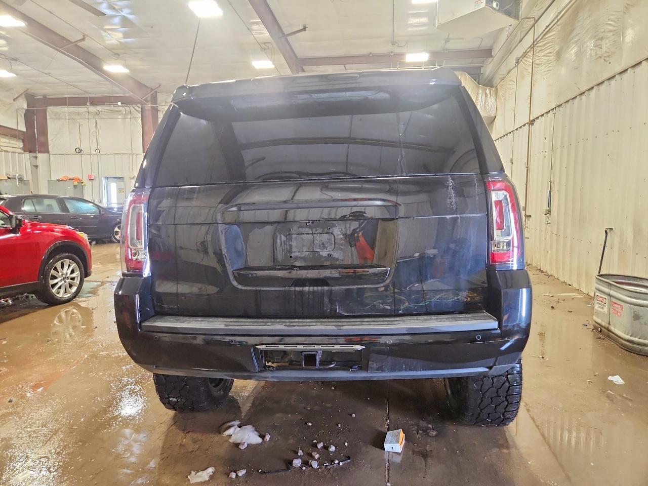 2017 GMC Yukon Slt - zdjęcie 6