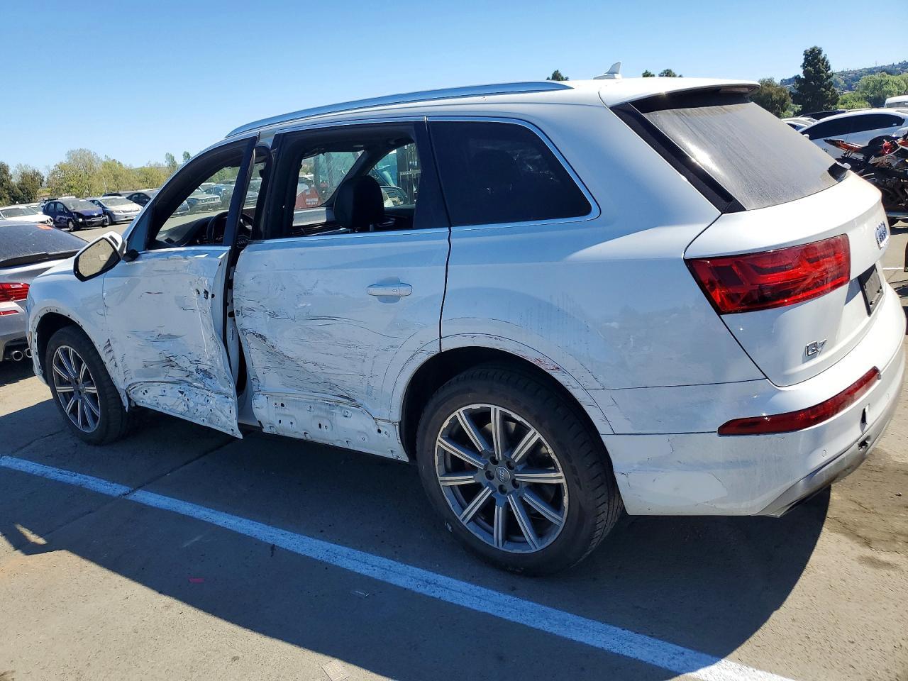 2019 Audi Q7 Premium Plus - zdjęcie 2