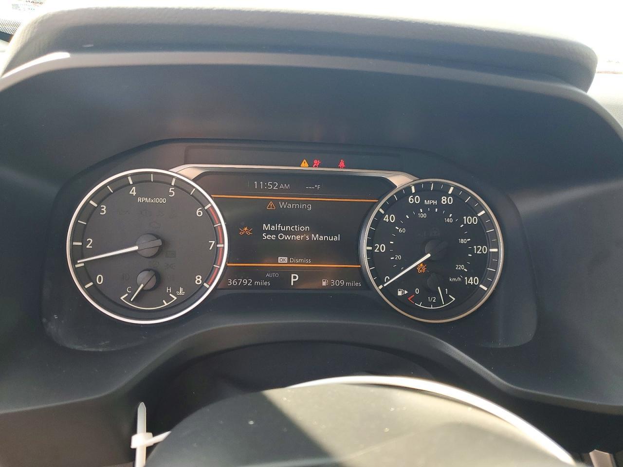 2025 Nissan Rogue Sv - zdjęcie 9