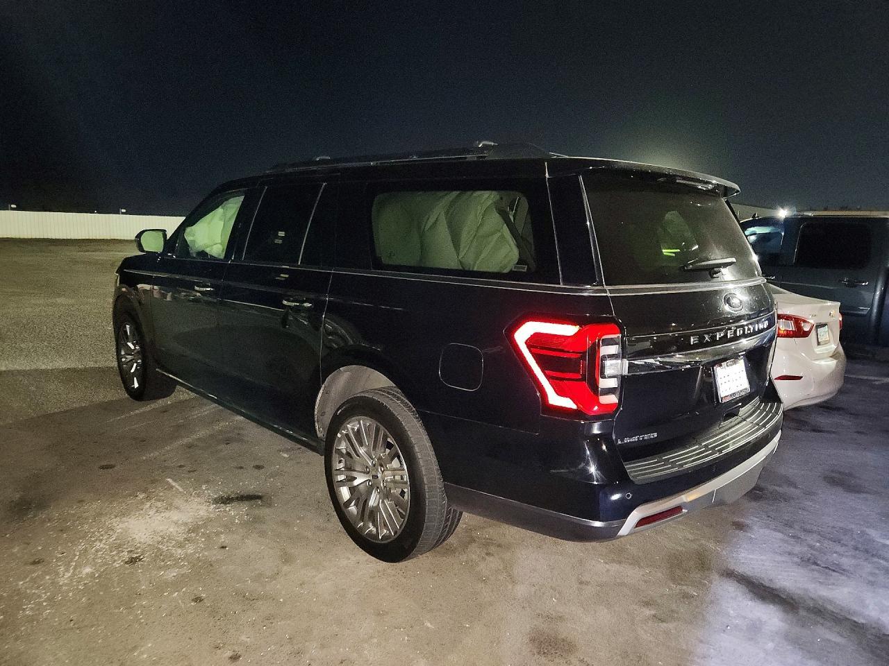 2024 Ford Expedition Max Limited - zdjęcie 2