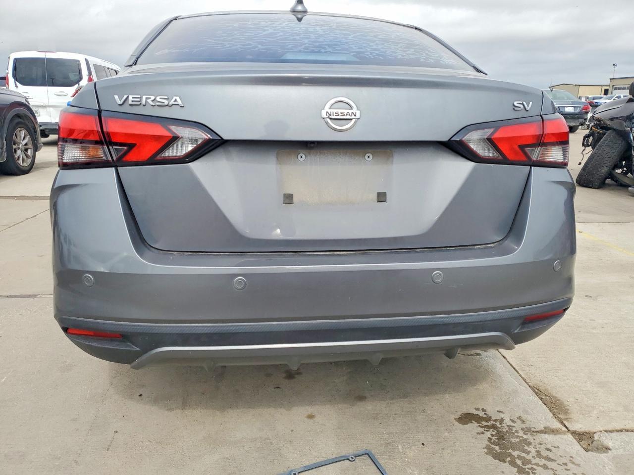 2020 Nissan Versa Sv - zdjęcie 6
