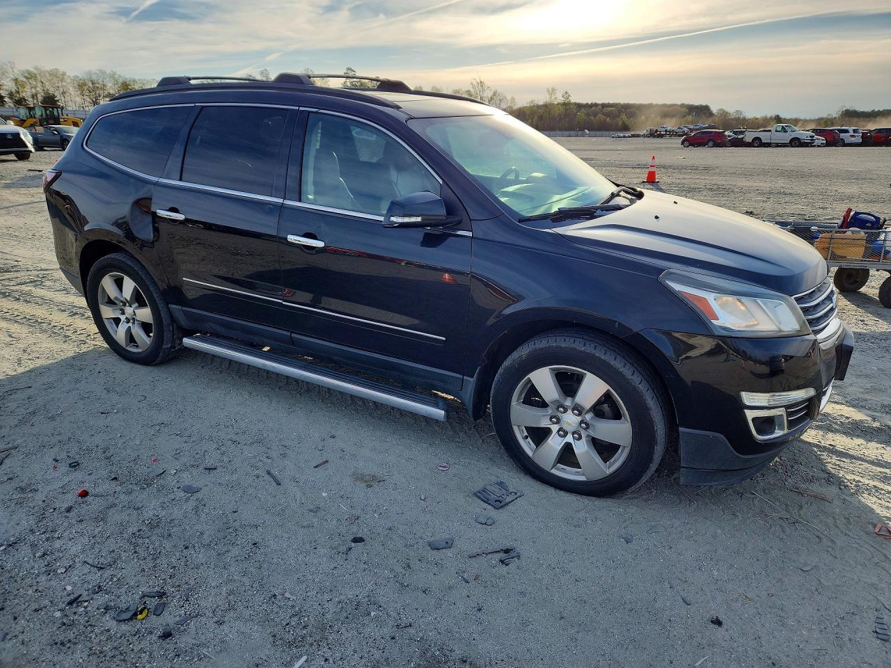 2015 Chevrolet Traverse Ltz - zdjęcie 4