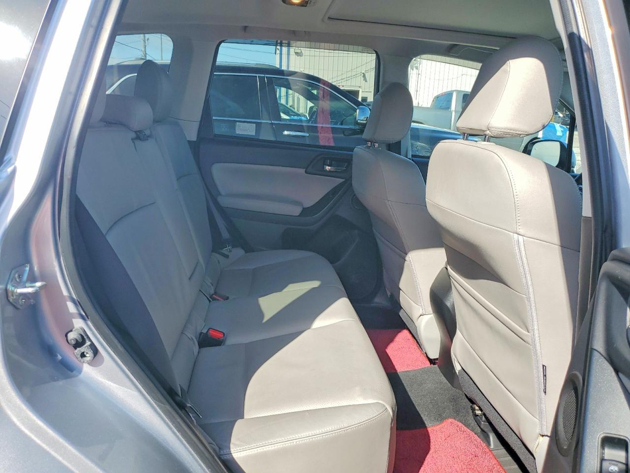 2014 Subaru Forester 2.5I Touring - zdjęcie 11