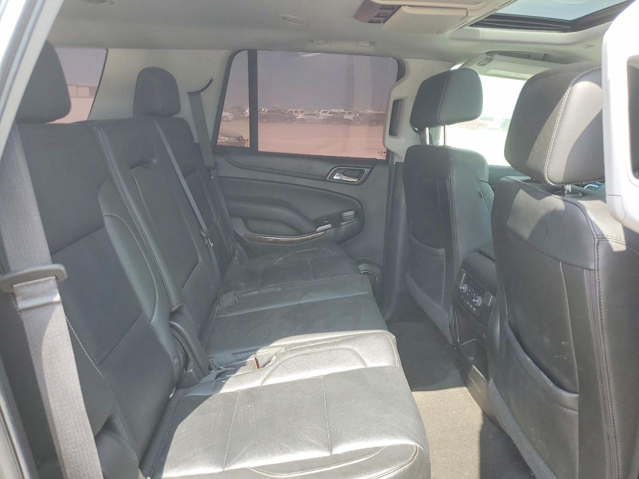2018 Chevrolet Tahoe C1500 Lt - zdjęcie 11