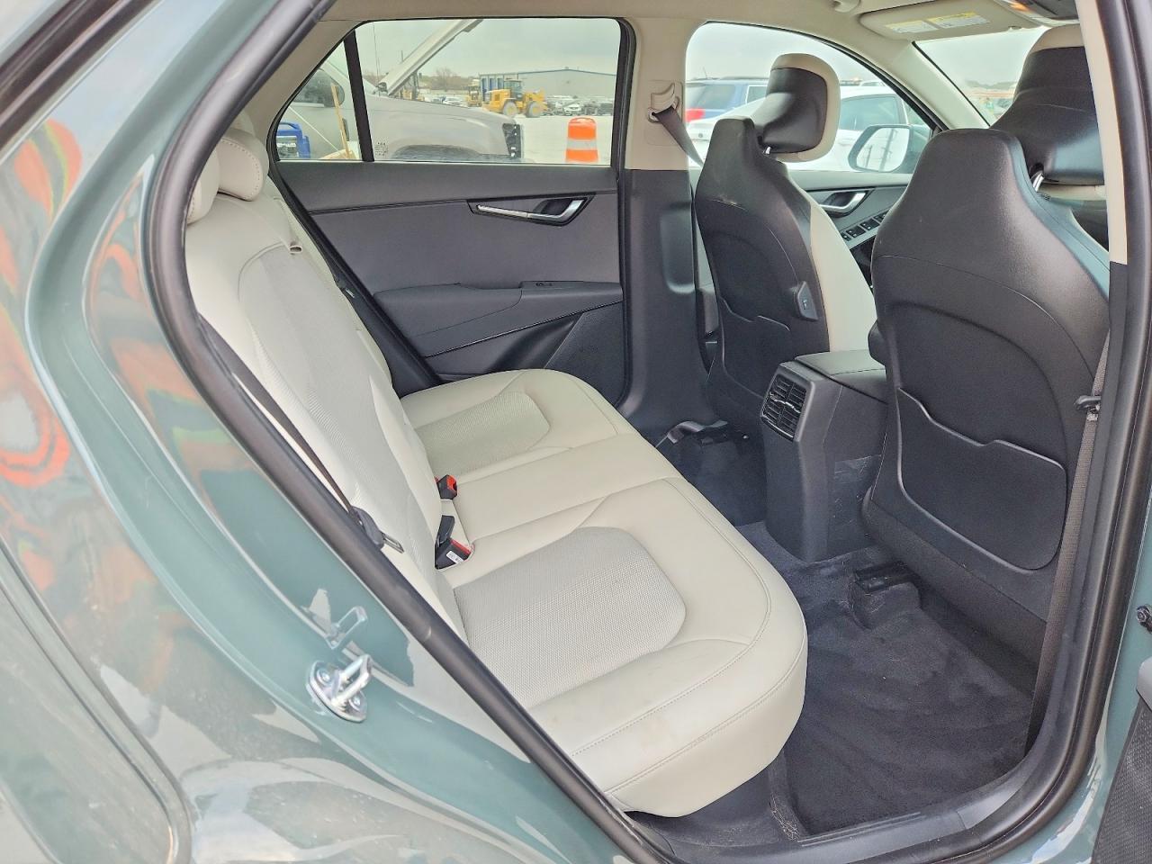 2025 Kia Niro Ex - zdjęcie 11